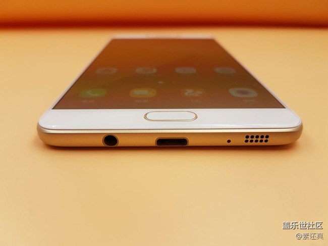 再談三星“大兵小將“，你的名字：Galaxy C9 Pro