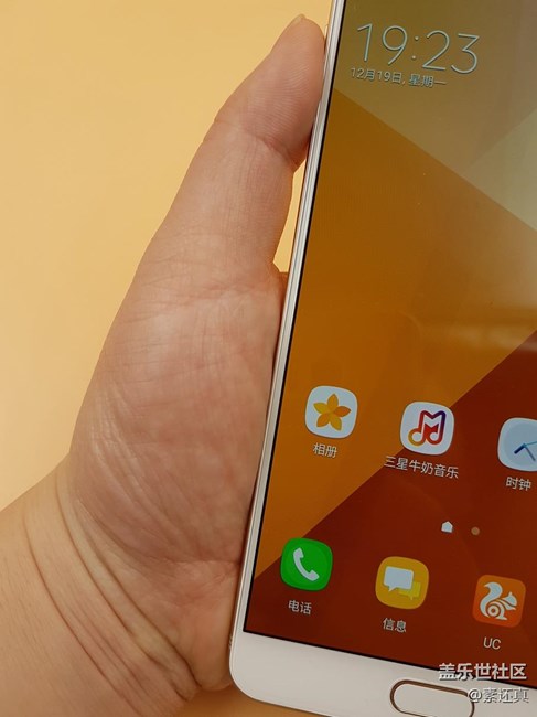 再談三星“大兵小將“，你的名字：Galaxy C9 Pro