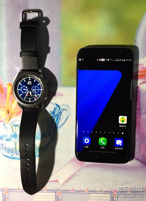 【用科技智造時(shí)間】Gear S3上手試玩及與Apple Watch對(duì)比 【用科技智造時(shí)間】Gear S3上手試玩及與Apple Watch對(duì)比