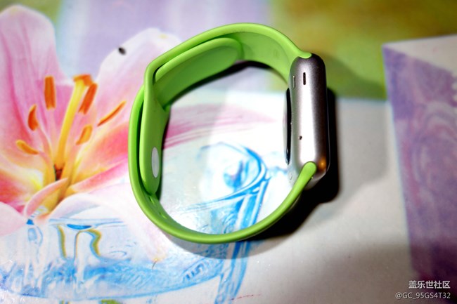 【用科技智造時(shí)間】Gear S3上手試玩及與Apple Watch對(duì)比 【用科技智造時(shí)間】Gear S3上手試玩及與Apple Watch對(duì)比