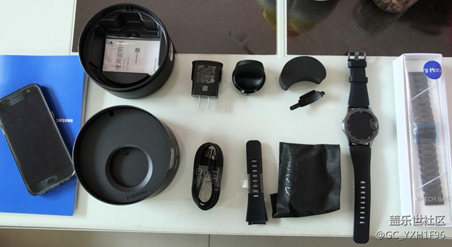 【用科技智造時(shí)間】關(guān)注3個(gè)月的S3終于到貨了，上黑鋼帶。