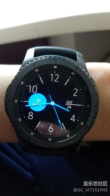 【用科技智造時間】gear 3 使用2天感受~~~驚喜之中還需完善