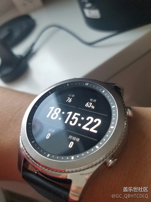【用科技智造時間】 剁手的第一塊智能手表！內(nèi)設(shè)福利不隱藏