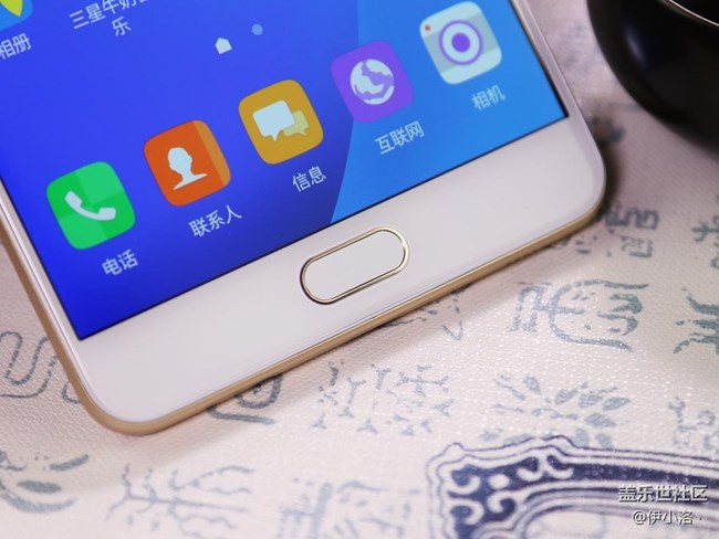 典雅與藝術(shù)的交織 三星C9 Pro美圖賞析