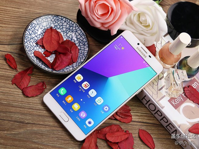 大屏控值得擁有 三星蓋樂世C9 Pro圖賞