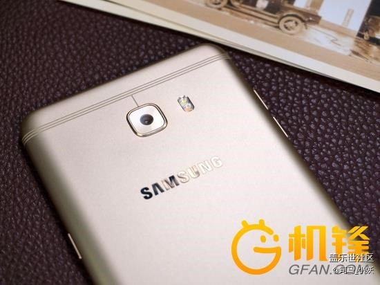 【轉(zhuǎn)】微縫技術(shù)的美 三星C9 Pro外觀工藝解析