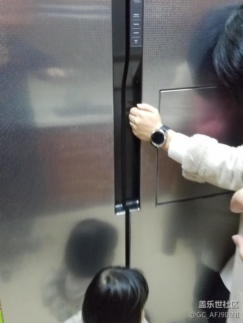 【用科技智造時間】Gear S3 女孩子帶真心太大！