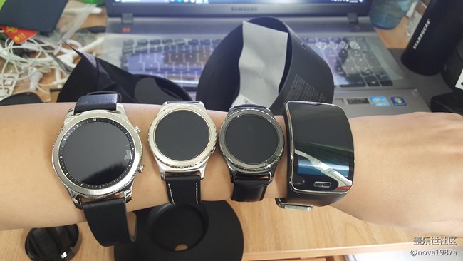 【用科技智造時(shí)間】集齊Gear S三代，可否召喚神龍~