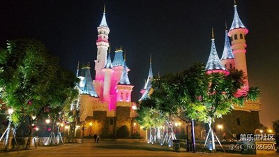 跨年國(guó)色天香