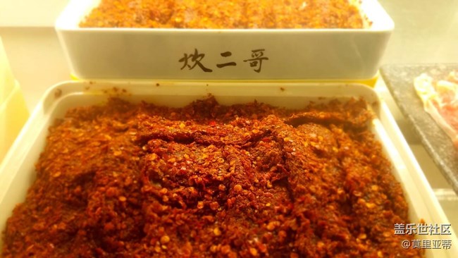 椒和辣椒的香艷相逢，是味蕾和神經(jīng)之間電光火石般的碰撞