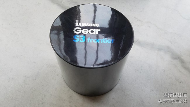 秀一下我的Gear S3 今天下午剛拿到貨