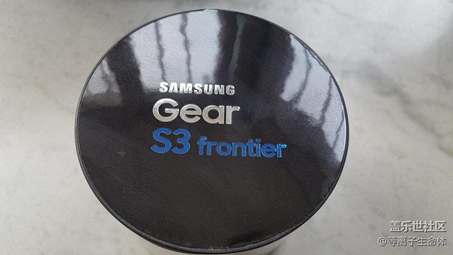 秀一下我的Gear S3 今天下午剛拿到貨