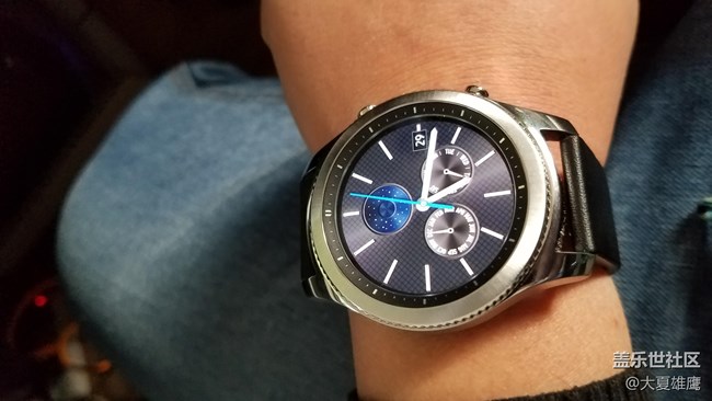 【用科技智造時(shí)間】三星gear S3 顛覆傳統(tǒng)，智造時(shí)間