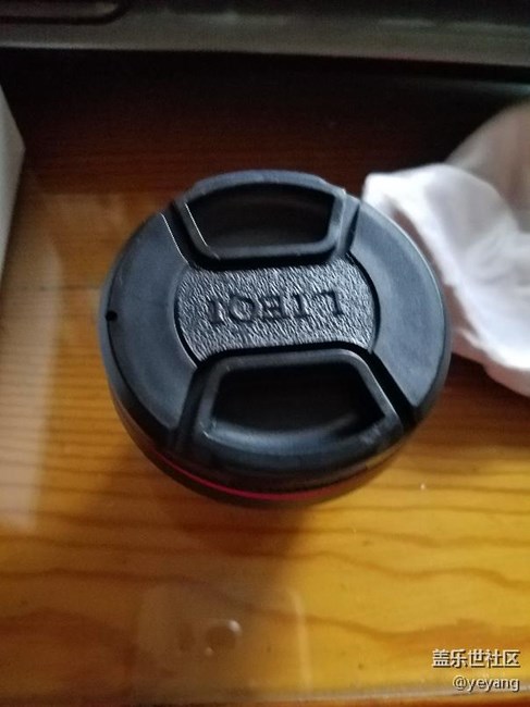 自拍桿和手機(jī)外置鏡頭到了