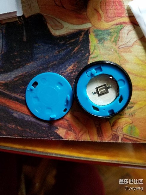 自拍桿和手機(jī)外置鏡頭到了