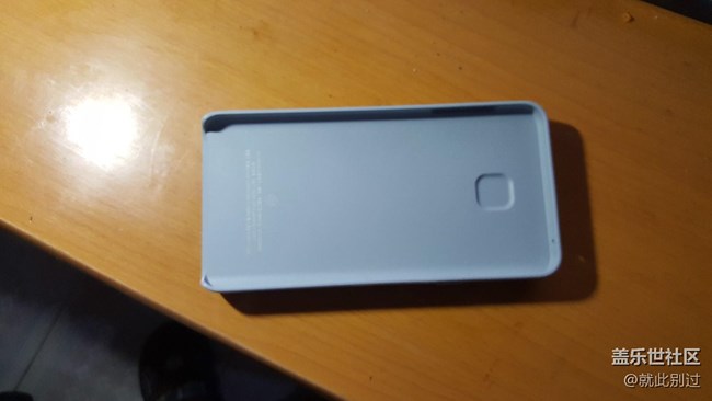 買了個背夾無線保護(hù)殼