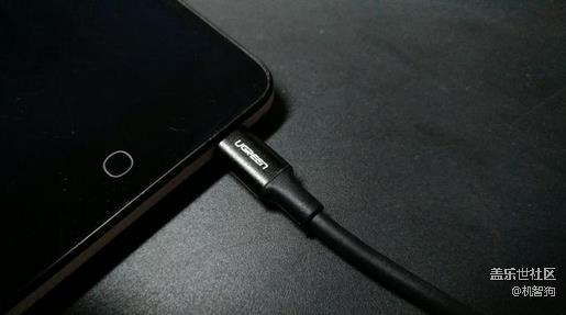 你肯定沒見過，不是Type-C也可以正反插的安卓數(shù)據(jù)線