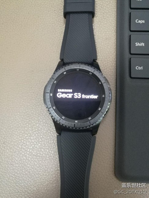 gear s3終于收到了！