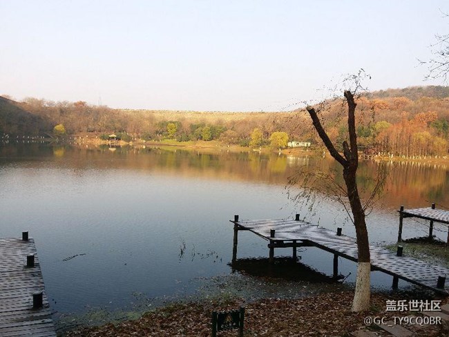 南京中山陵琵琶湖景色