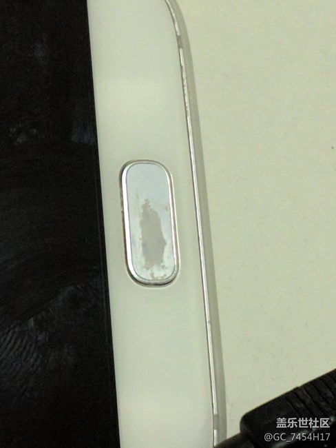 s7edge 指紋按鍵已經(jīng)奇丑無(wú)比了