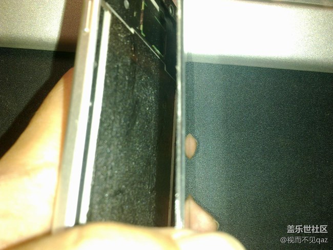 這已經(jīng)不叫翹屏了