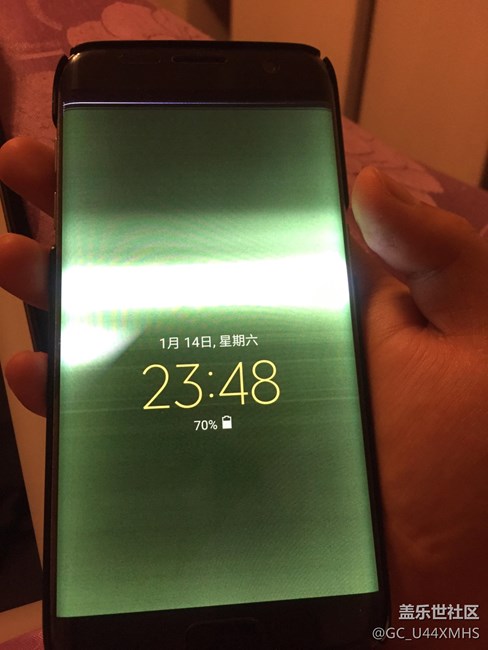 手機(jī)摔了，給看看大概啥問(wèn)題，是內(nèi)屏壞了，還是啥硬件問(wèn)題