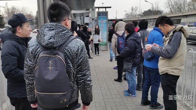 京城二環(huán)現(xiàn)Samsung Pay特12路公交車智付體驗 京城二環(huán)現(xiàn)Samsung Pay特12路公交車智付體驗