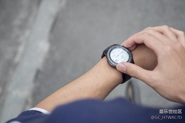 【用科技智造時(shí)間】三星Gear S3評(píng)測(cè)：最強(qiáng)智能手表之一