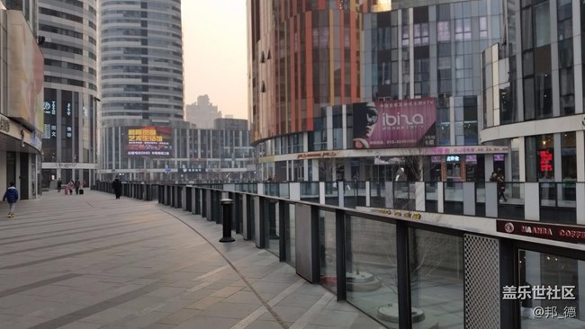 大年初七開(kāi)工 三里屯隨拍