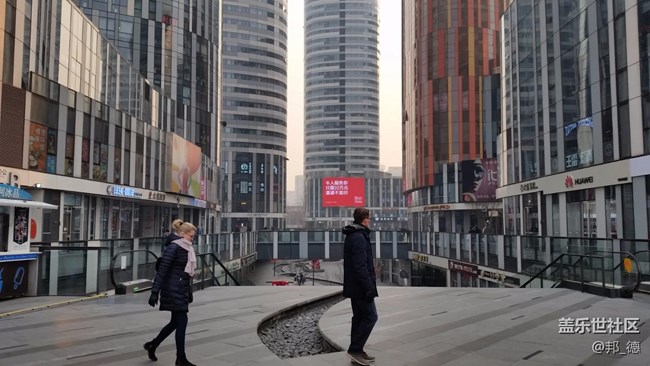 大年初七開(kāi)工 三里屯隨拍