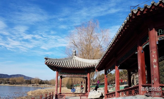 不用天天盯著升級，帶著手機看看外面的風景吧