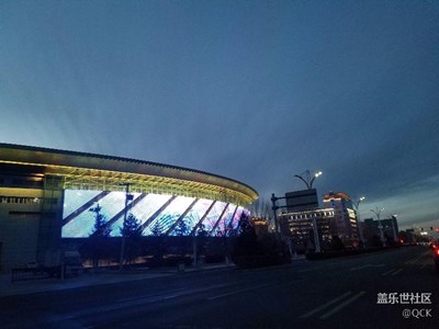 車拍新城夜景(三)