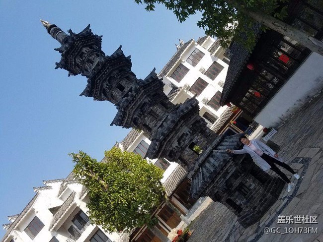 去到哪里拍到哪里，耶耶……