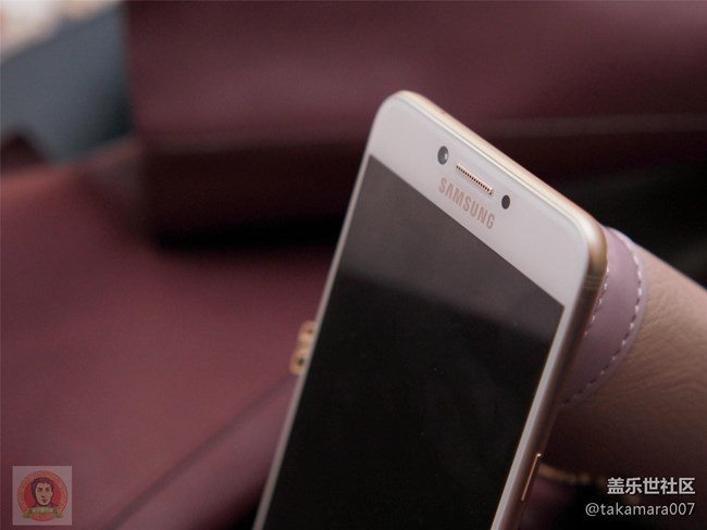 三星Galaxy C7 Pro 開箱上手圖集