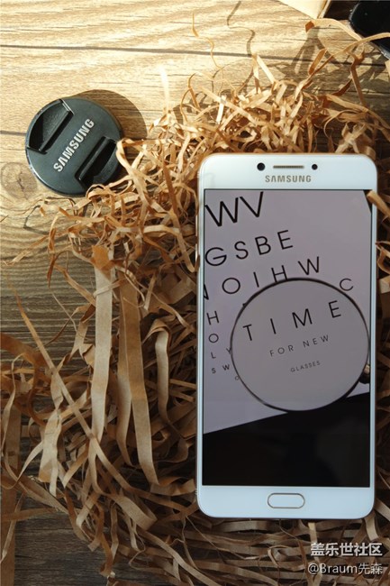 “剛剛好”之余的意外驚喜 三星C7 Pro上手輕體驗(yàn) “剛剛好”之余的意外驚喜 三星C7 Pro上手輕體驗(yàn)