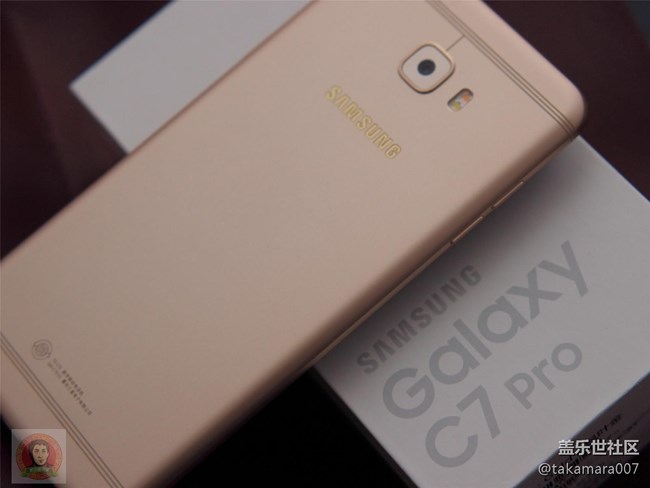三星Galaxy C7 Pro 開箱上手圖集