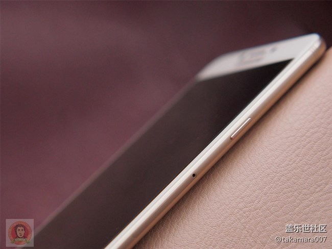 三星Galaxy C7 Pro 開箱上手圖集