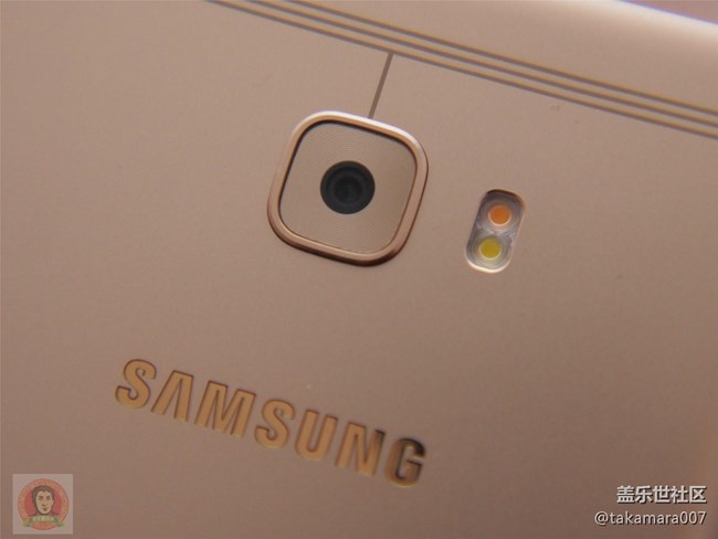 三星Galaxy C7 Pro 開箱上手圖集