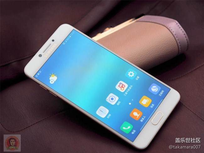 三星Galaxy C7 Pro 開箱上手圖集
