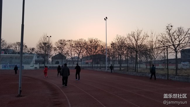 晨跑11.11KM，配速520，依然等待7.0