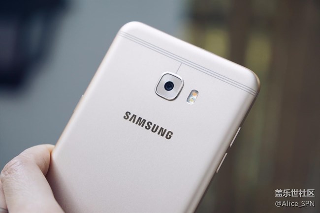 三星C7 Pro體驗(yàn)評測：一次高性價(jià)比的All in