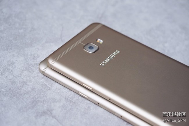 三星C7 Pro體驗(yàn)評測：一次高性價(jià)比的All in