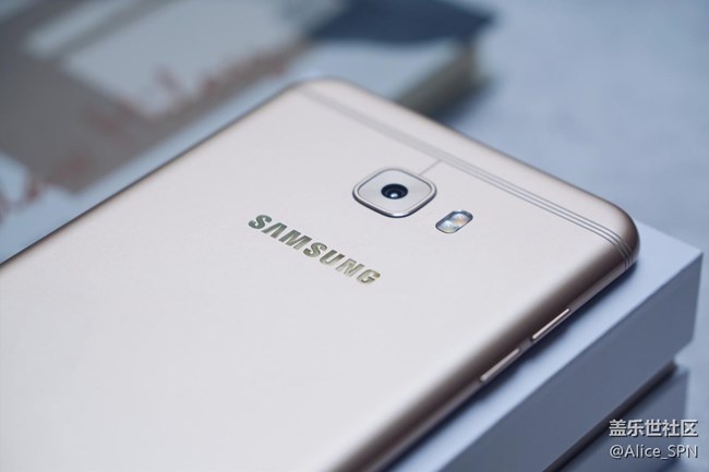 三星C7 Pro體驗(yàn)評測：一次高性價(jià)比的All in