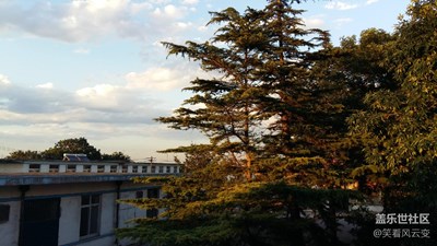 窗外+唐山+窗外的風(fēng)景