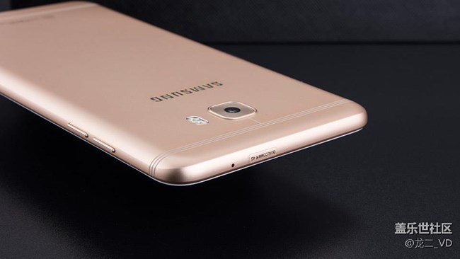給你想要的“均衡”，三星Galaxy C7 Pro開(kāi)箱圖賞