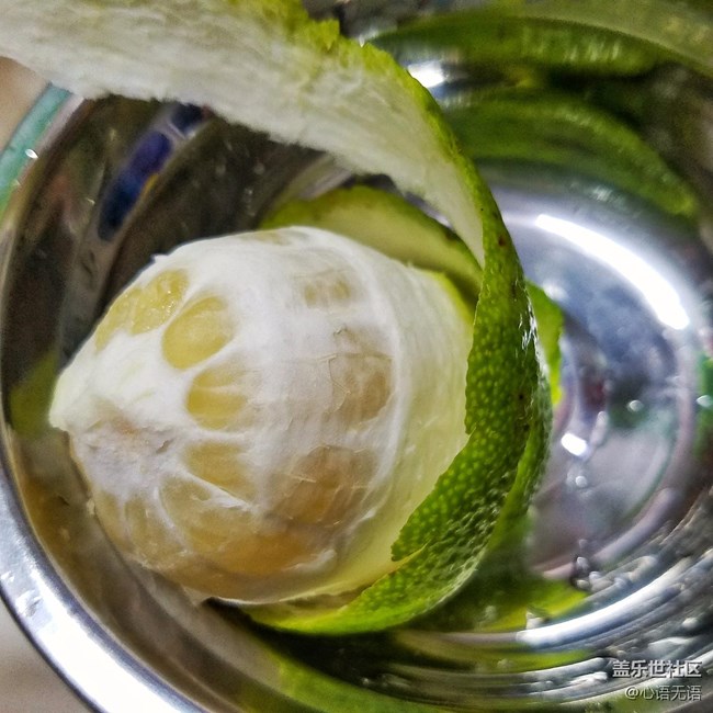 原來檸檬是要這樣吃的，之前的檸檬都沒有吃對