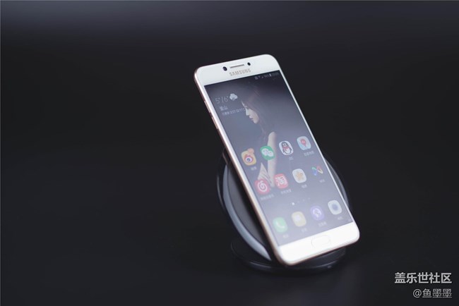 C7 Pro開箱照：新的顏值擔(dān)當(dāng)來了