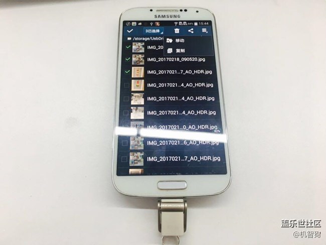 一招讓照片無需占用手機(jī)內(nèi)存，又可以隨時(shí)查看和分享