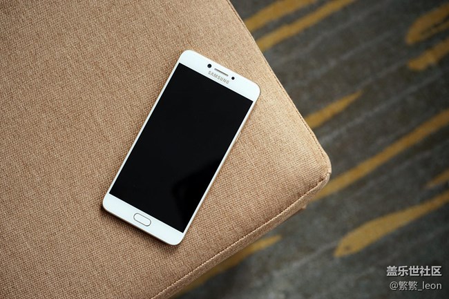 “剛剛好”的美好：三星 Galaxy C7 Pro新機(jī)體驗