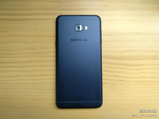 【C7 Pro曬單】不僅剛剛好，而且很體貼!